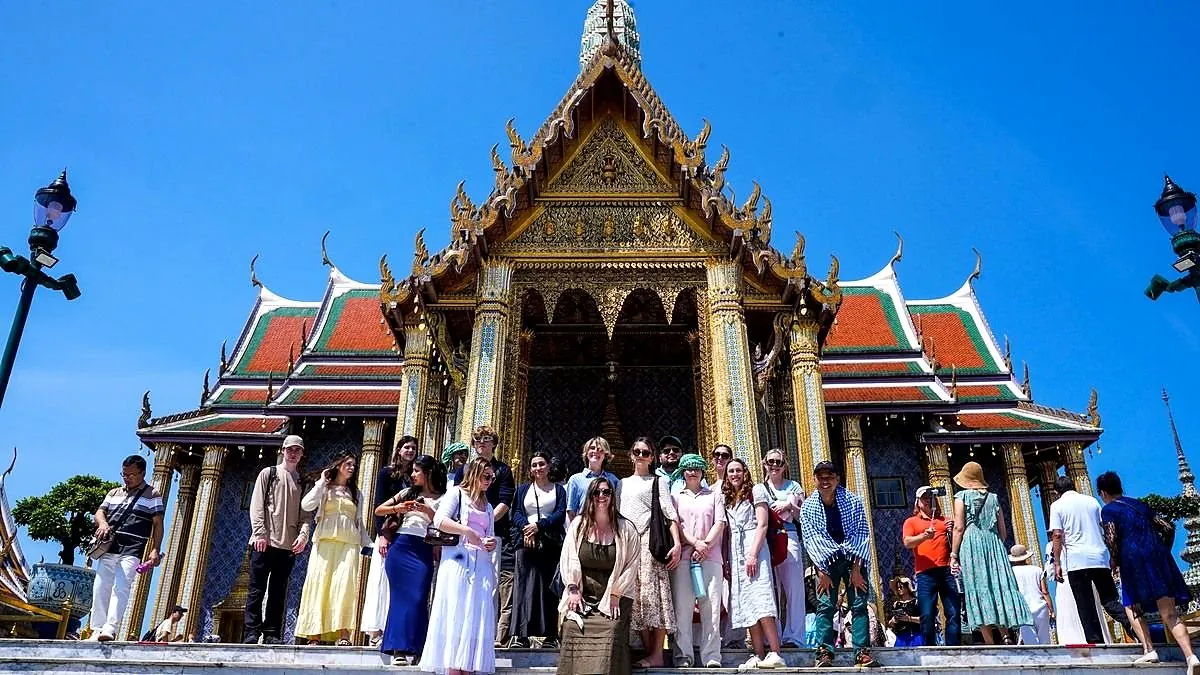 Students outside a Buddhist temple in Thailand